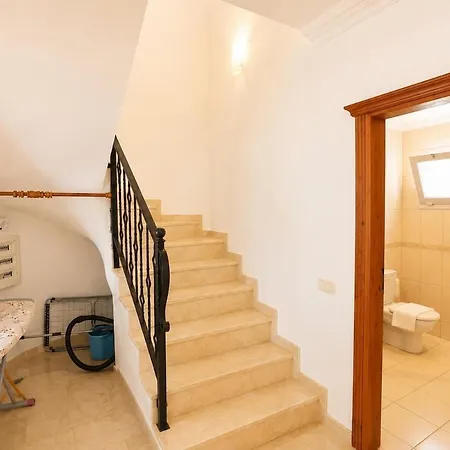 Villa Tavla With Panoramic Sea View